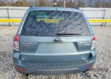 2012 Subaru Forester 2.5X Premium z USA, uszkodzony, nr VIN JF2SHADC3CH414912